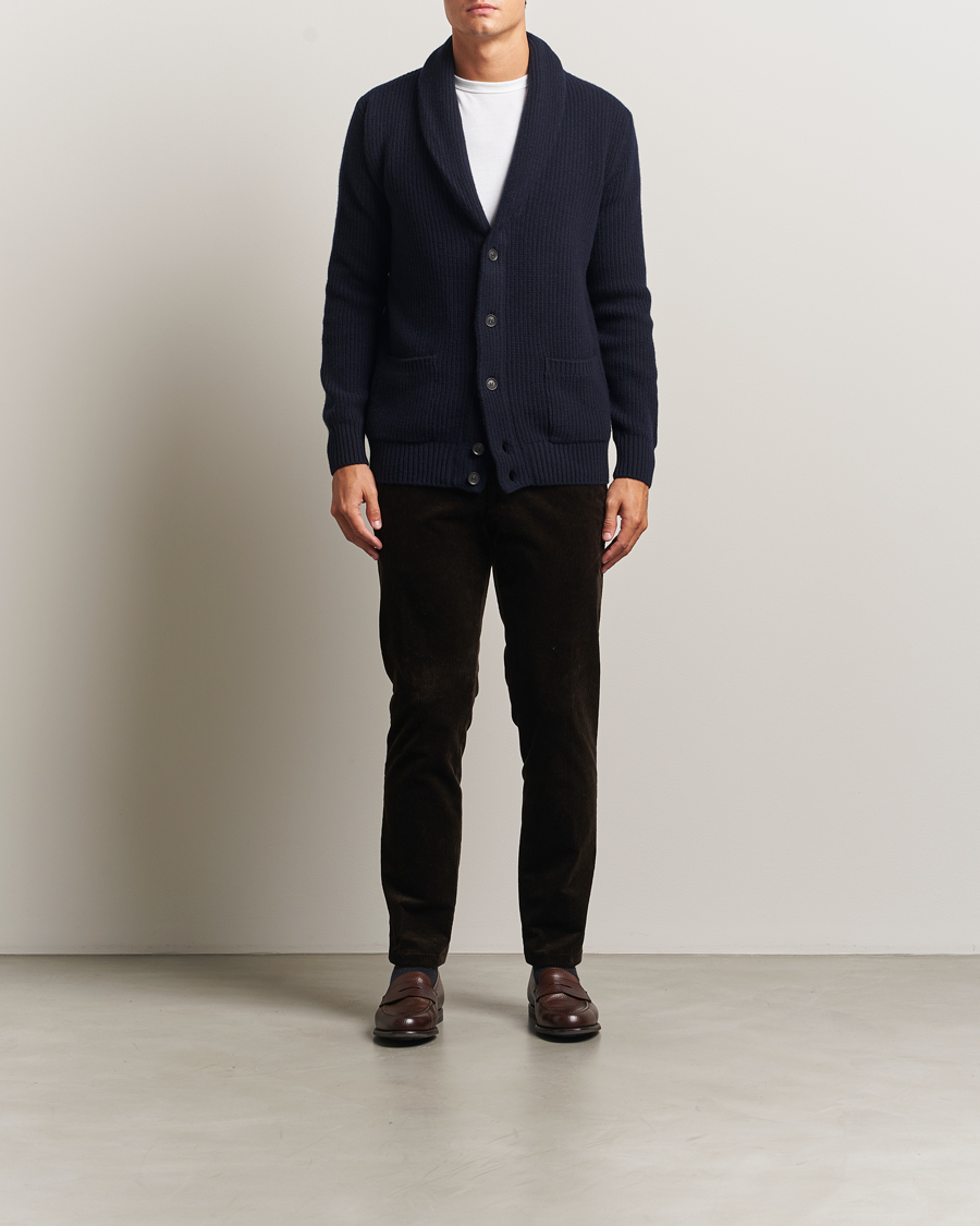 Hombres | Jerséis y prendas de punto | Oscar Jacobson | Roland Wool Cardigan Navy