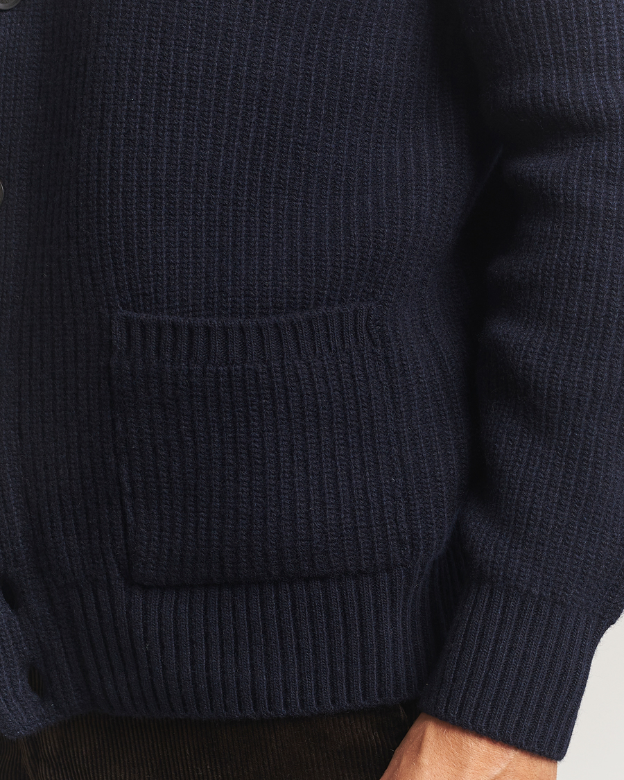 Hombres | Jerséis y prendas de punto | Oscar Jacobson | Roland Wool Cardigan Navy