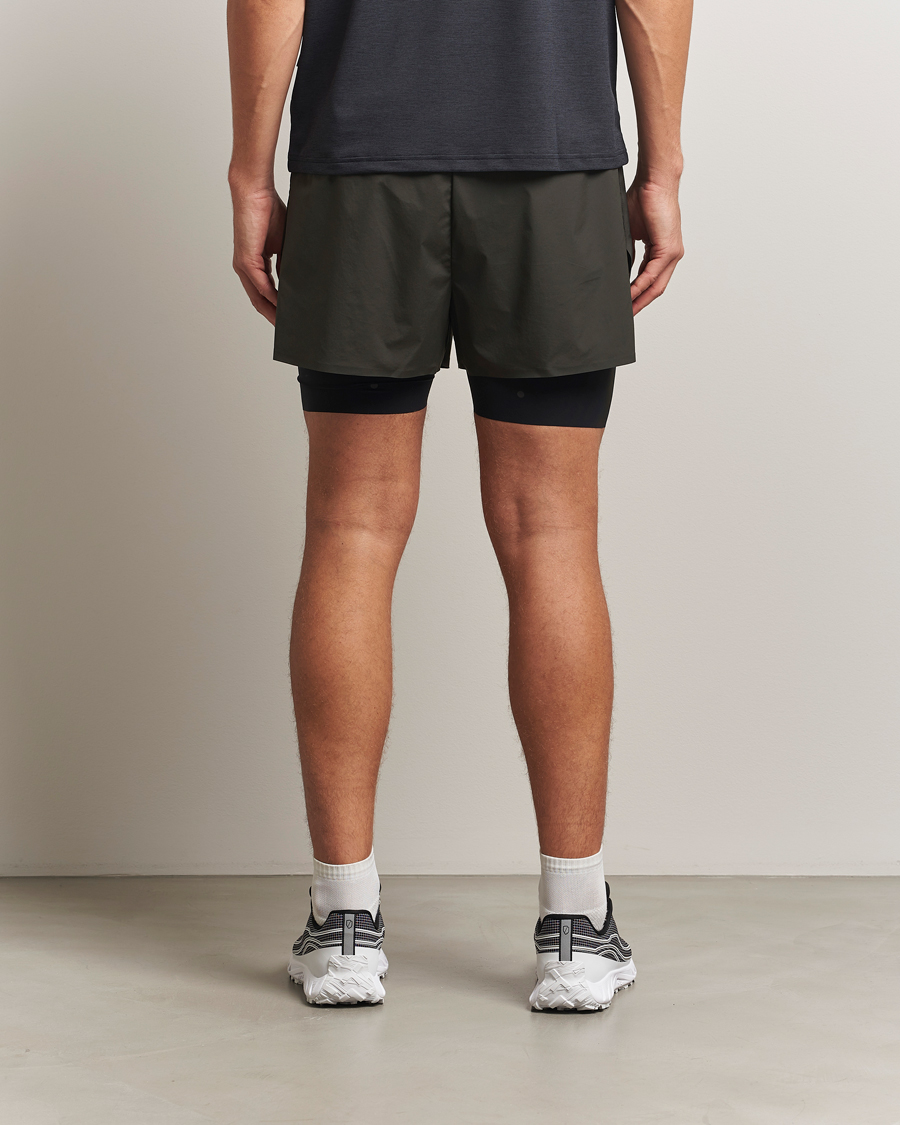 Hombres | Pantalones cortos | Pas Normal Studios | Balance 2-in-1 Shorts Dark Olive