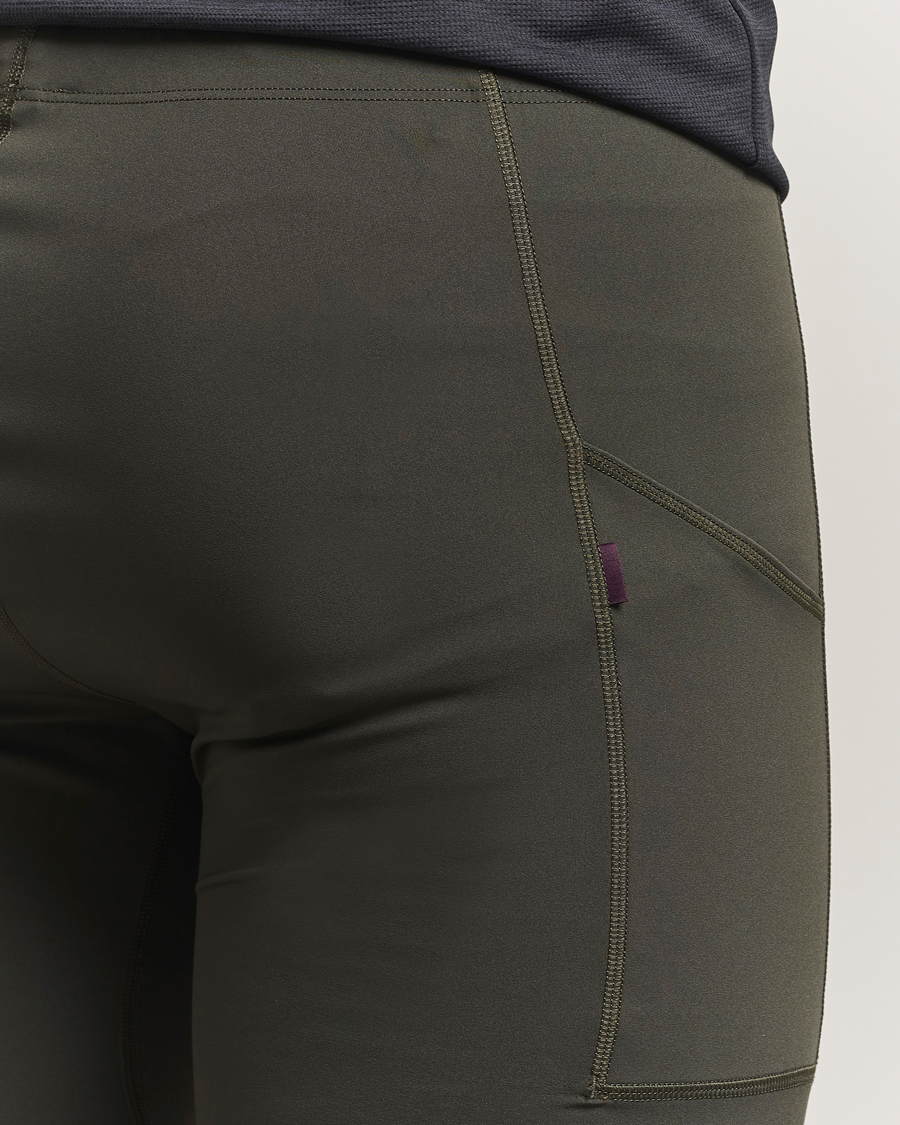 Hombres | Pantalones cortos | Pas Normal Studios | Balance Tight Shorts Dark Olive