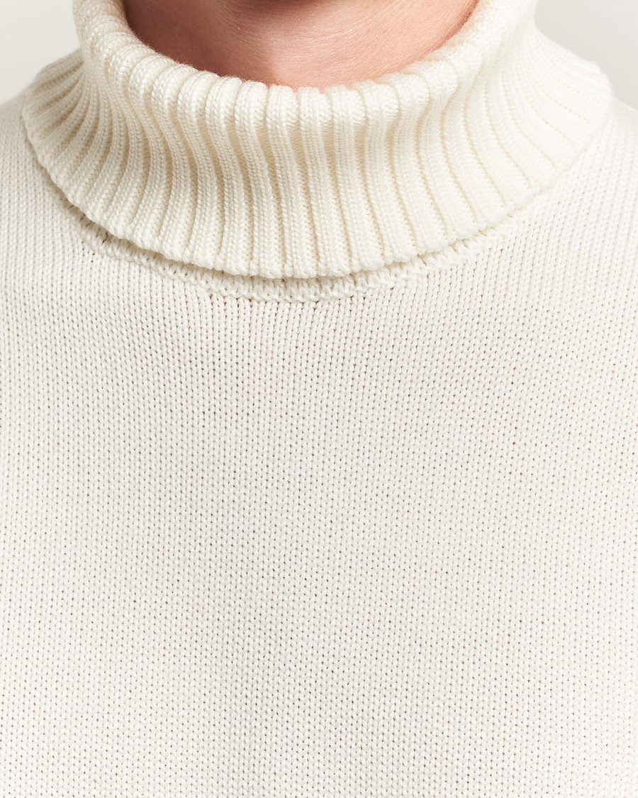 Hombres | Jerséis y prendas de punto | Zanone | Virgin Merino Wool Rollneck Latte