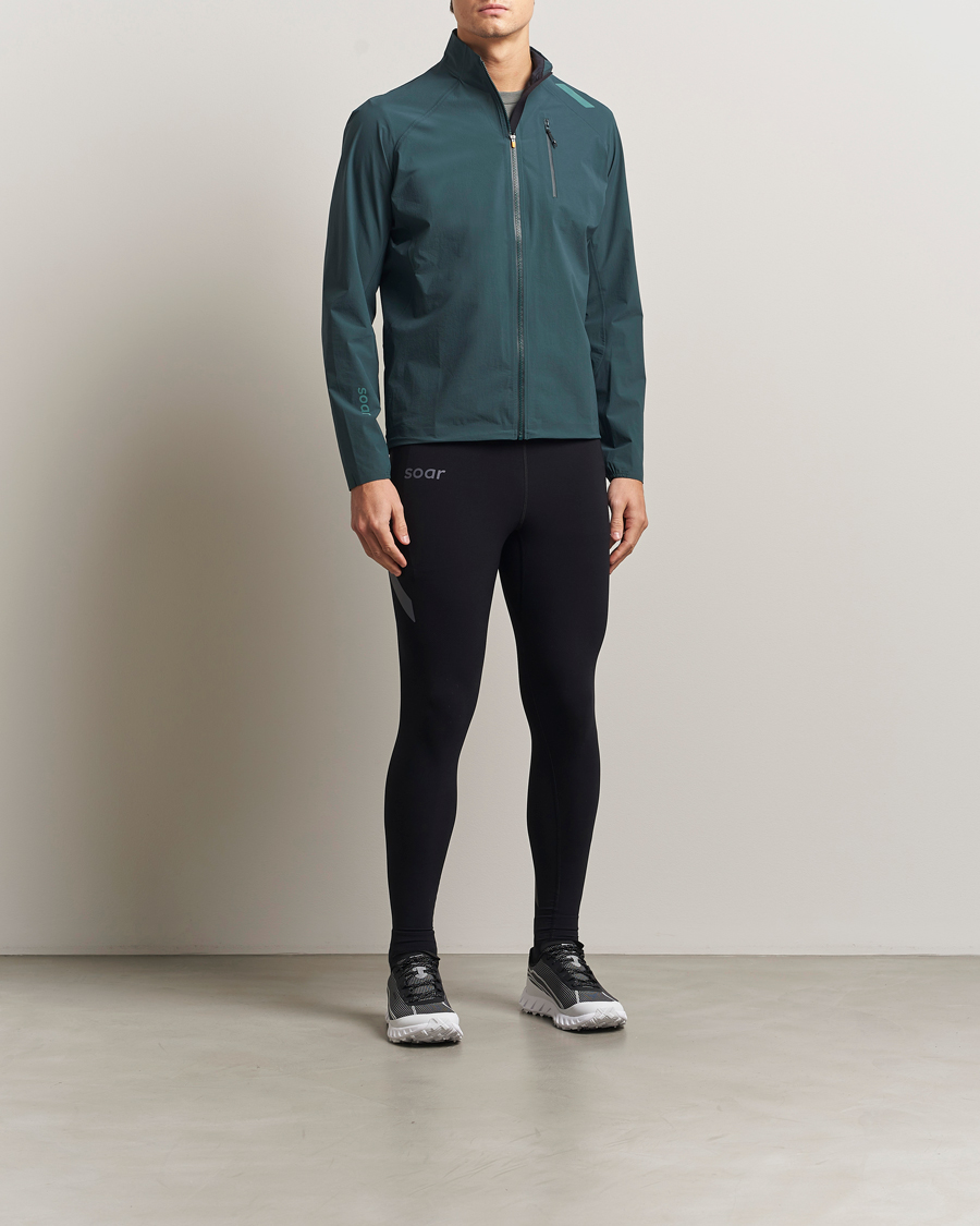 Hombres | Abrigos y chaquetas | SOAR Running | Rainout Shell Green Gables