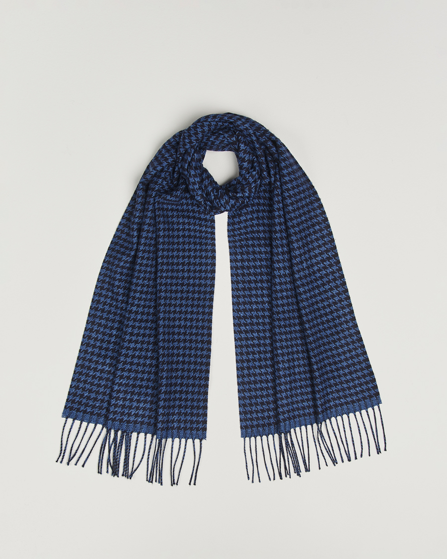 Hombres | Piacenza Cashmere Cashmere/Silk Houndstooth Scarf Dark Blue | Piacenza Cashmere | Cashmere/Silk Houndstooth Scarf Dark Blue