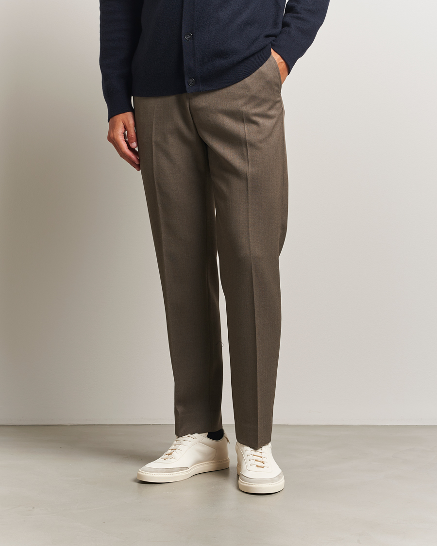Hombres | Pantalones | Filippa K | Theo Relaxed Wool Trousers Driftwood