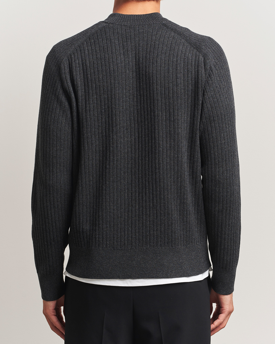 Hombres | Jerséis y prendas de punto | Filippa K | Cotton Merino Knitted Mock Neck Sweater Anthracite Melange