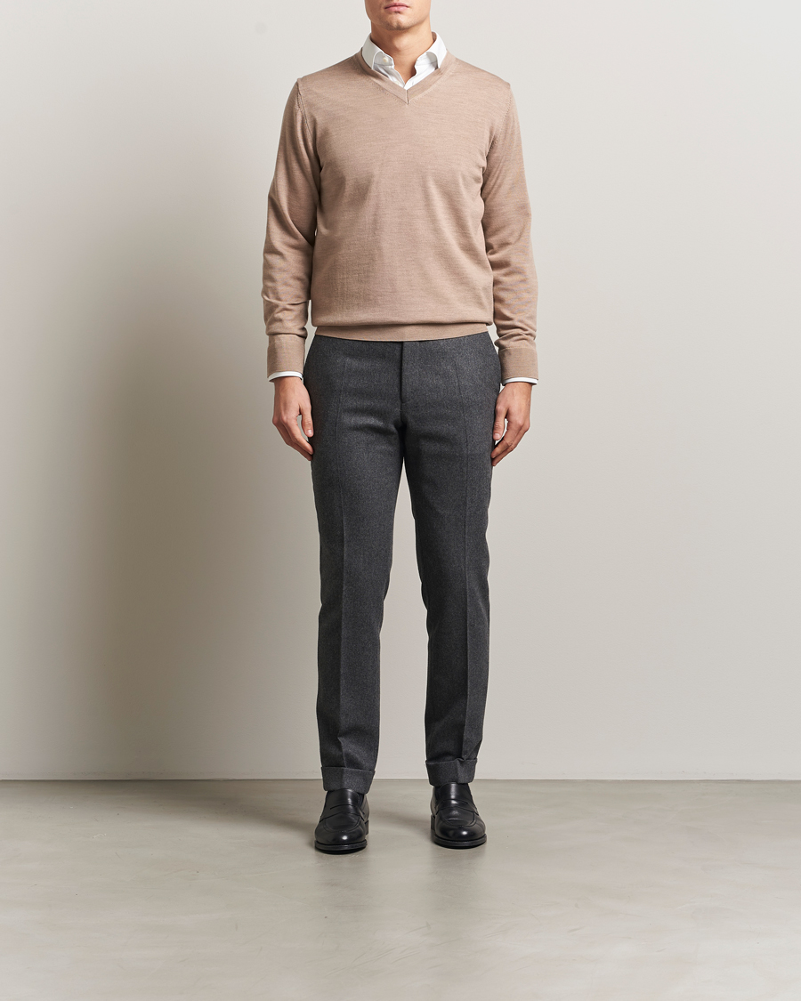Hombres | Jerséis y prendas de punto | Charles Tyrwhitt | Pure Merino V-Neck Jumper Oatmeal