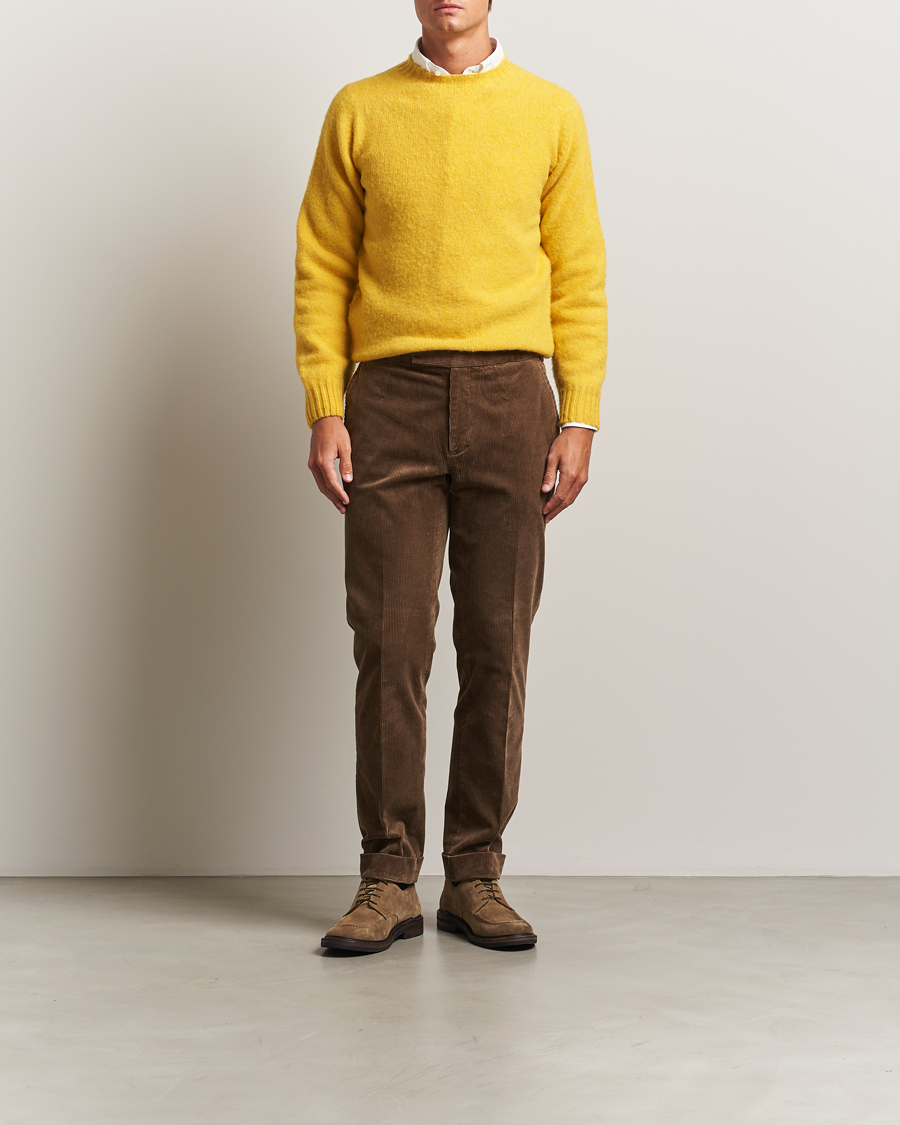 Hombres | Jerséis y prendas de punto | Drake's | Brushed Shetland Crew Yellow
