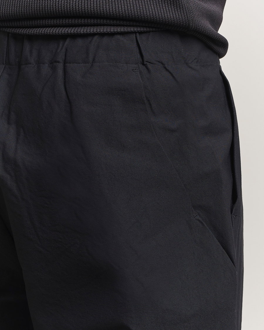 Hombres | Pantalones | Goldwin | One Tuck Tapered Pants Black