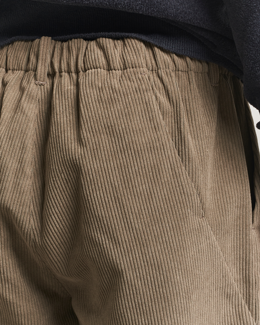 Hombres | Pantalones | Goldwin | Wale Corduroy Straight Pants Taupe