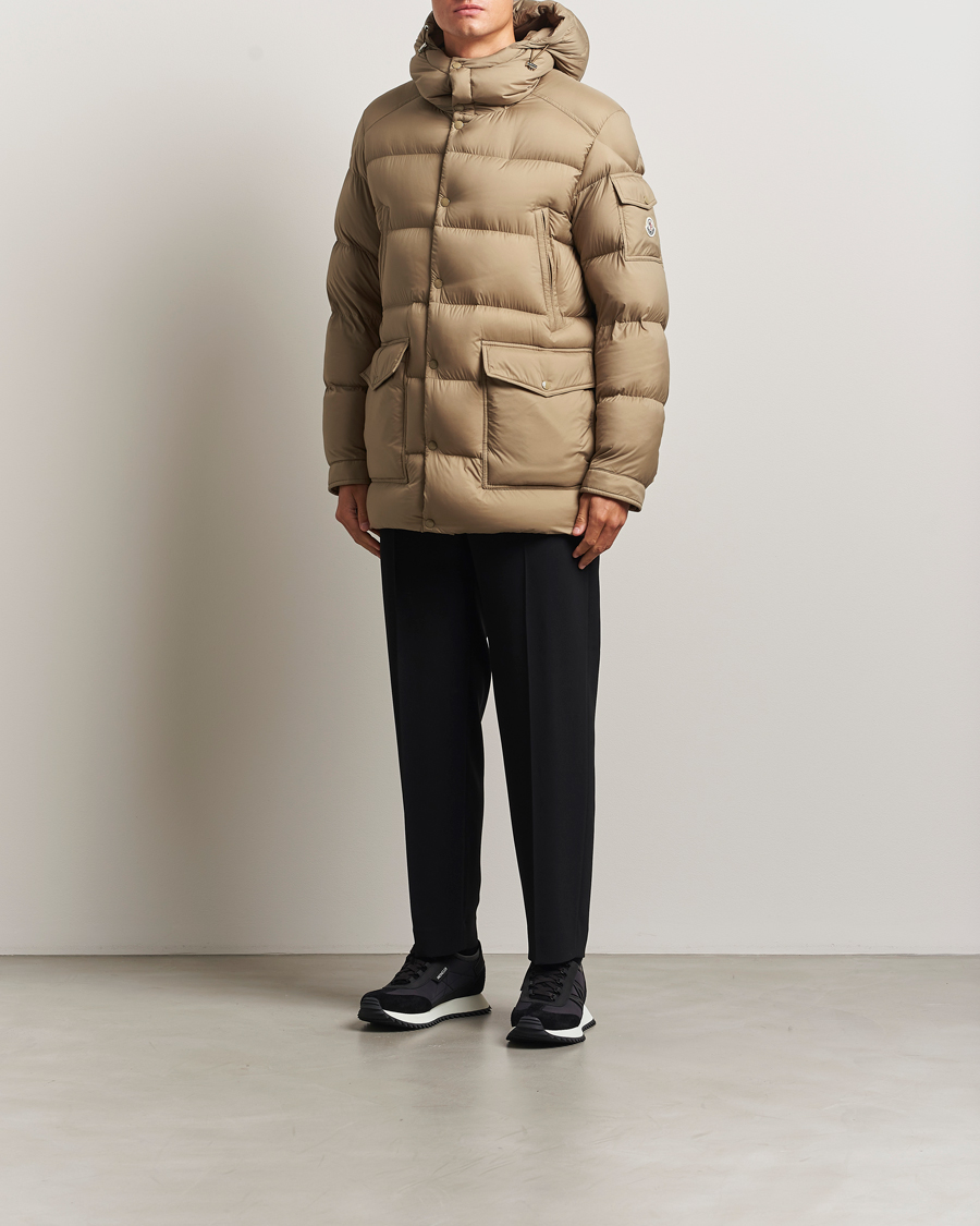 Hombres | Abrigos y chaquetas | Moncler | Bretagne Down Parka Beige