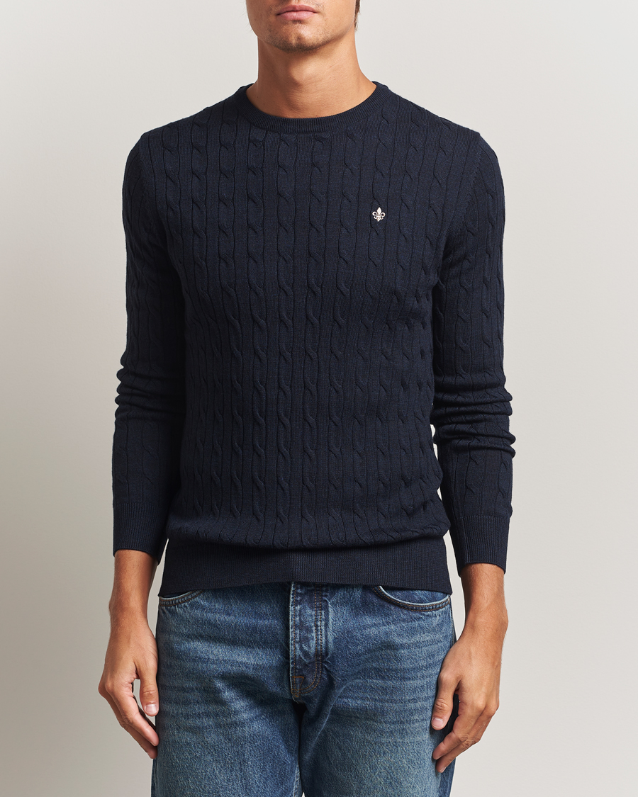 Hombres | Jerséis y prendas de punto | Morris | Merino Cable O-Neck Navy