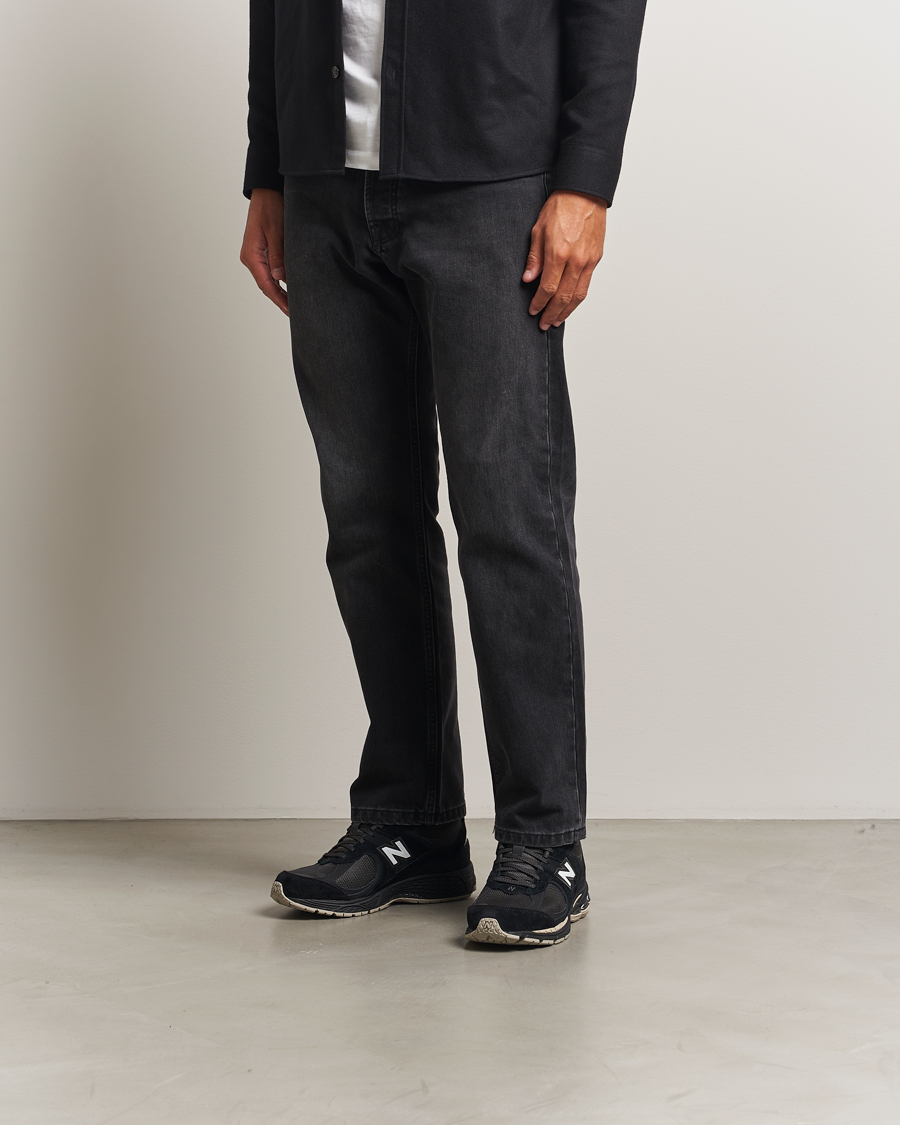 Hombres | Zapatillas | New Balance | 2002R Sneakers Black