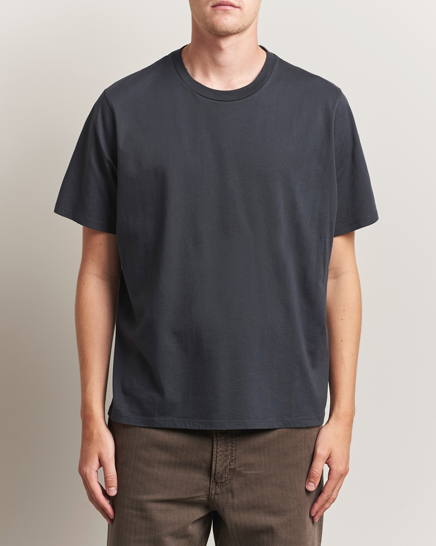 Hombres | Camisetas | Jeanerica | Delon Crew Neck T-Shirt Blue Grey