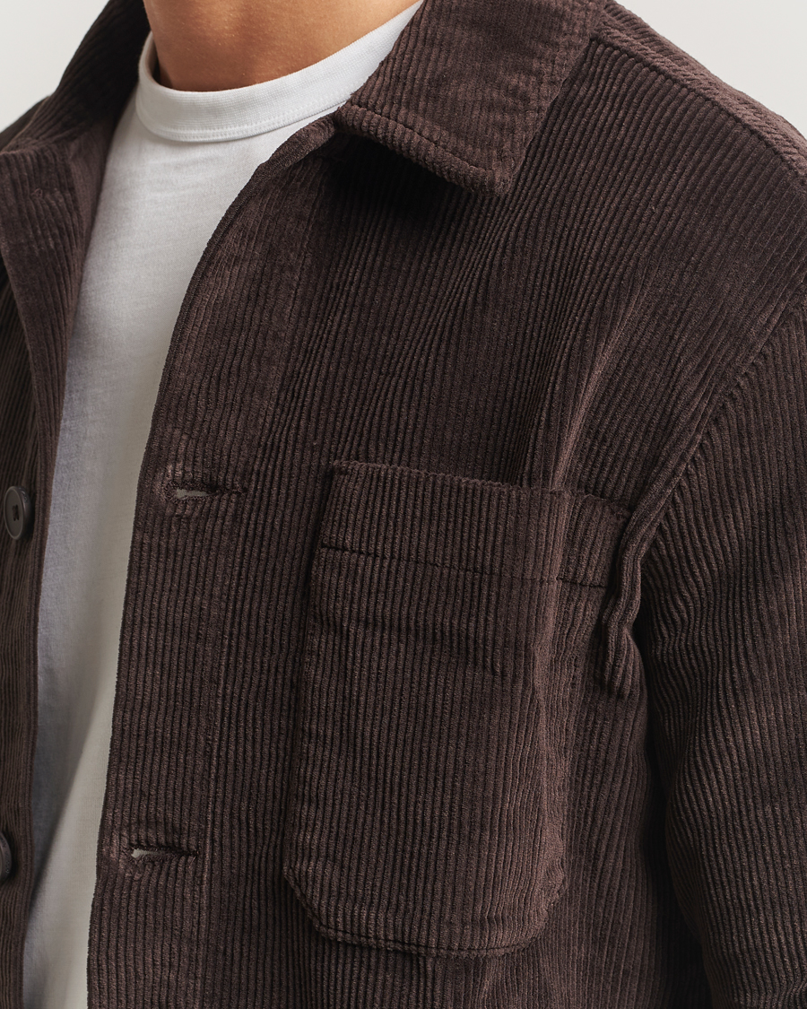 Hombres | Camisas | KnowledgeCotton Apparel | Cotton Corduroy Overshirt Chocolate