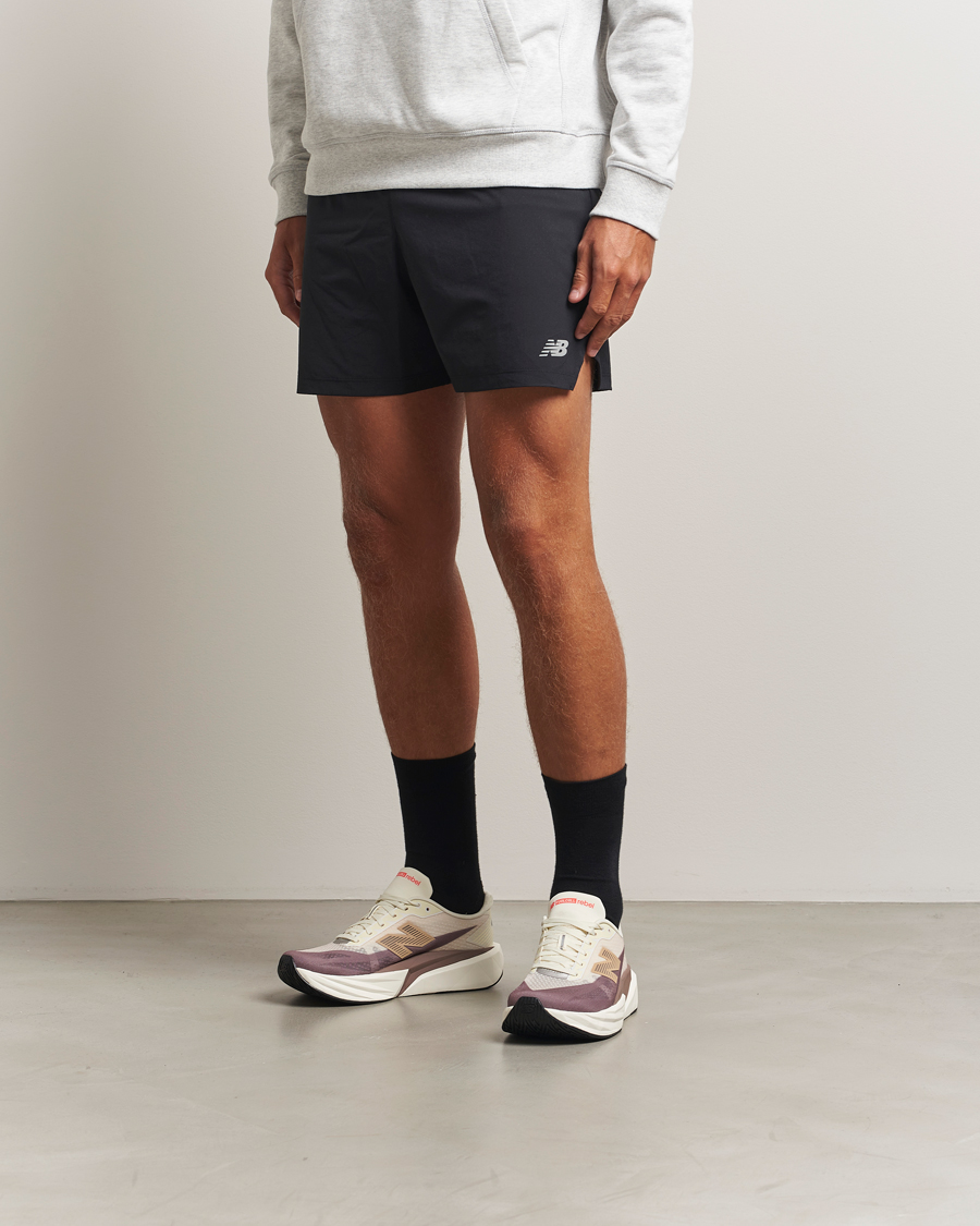 Hombres | Zapatillas de correr | New Balance Running | FuelCell Rebel V5 Angora