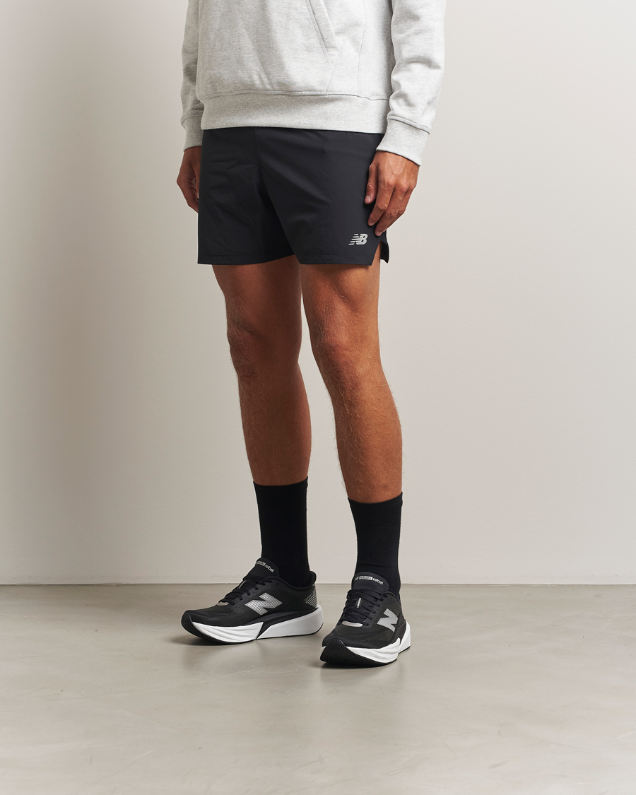 Hombres | Zapatillas de correr | New Balance Running | FuelCell Rebel V5 Black