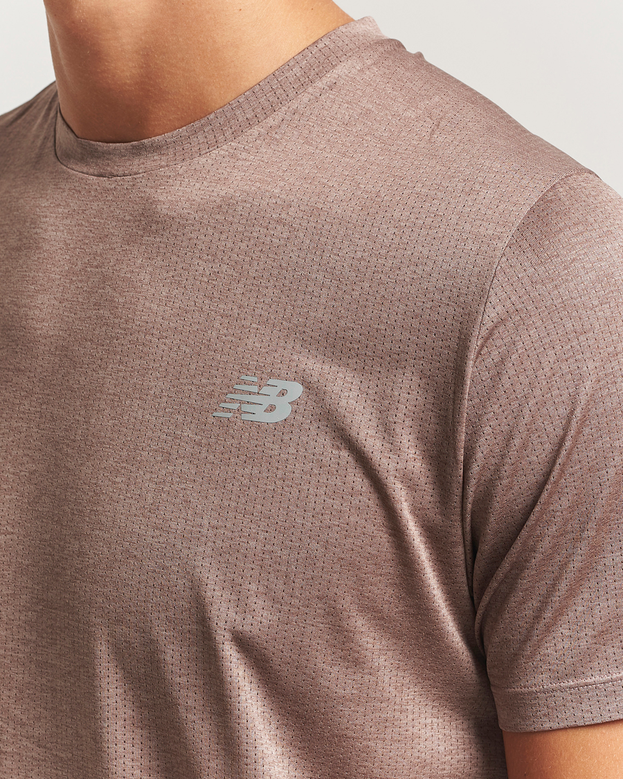 Hombres | Camisetas | New Balance Running | Athletics Short Sleeve T-Shirt Earth Shadow Heather