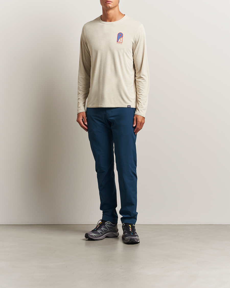 Hombres | Camisetas | Patagonia | Cap Cool Daily Graphic Long Sleeve T-Shirt Pumice X-Dye