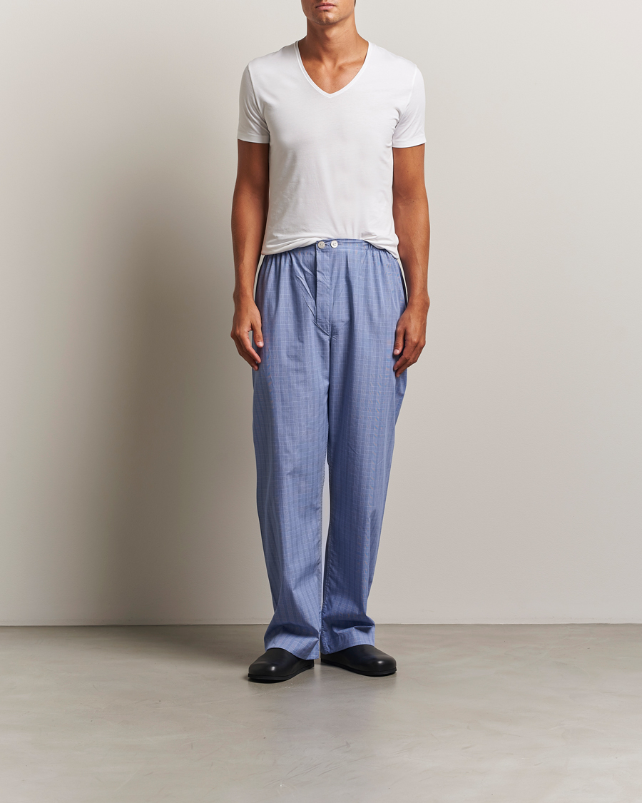 Hombres | Camisetas | Derek Rose | Pima Cotton V-Neck T-Shirt White