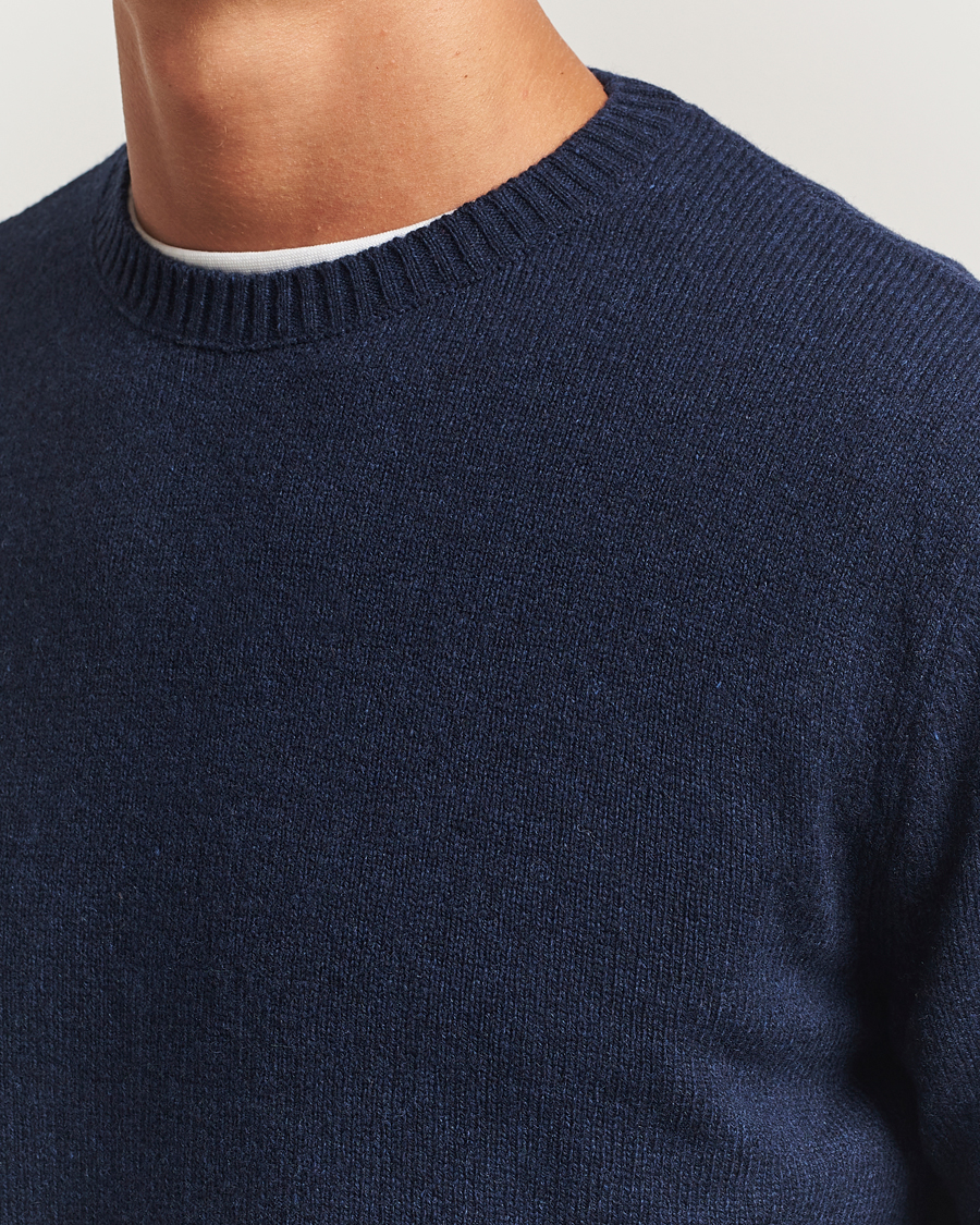 Hombres | Jerséis y prendas de punto | Colorful Standard | Classic Merino Wool Crew Neck Marine Blue