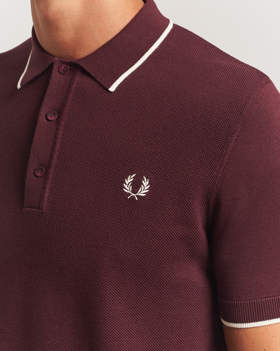 Hombres | Polos | Fred Perry | Pique Knitted Tipped Polo Oxblood