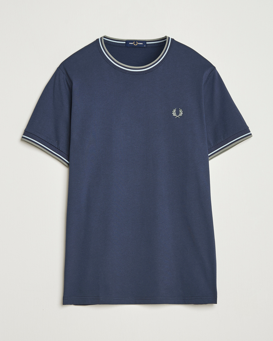 Hombres | Camisetas | Fred Perry | Twin Tipped T-Shirt Dark Airforce