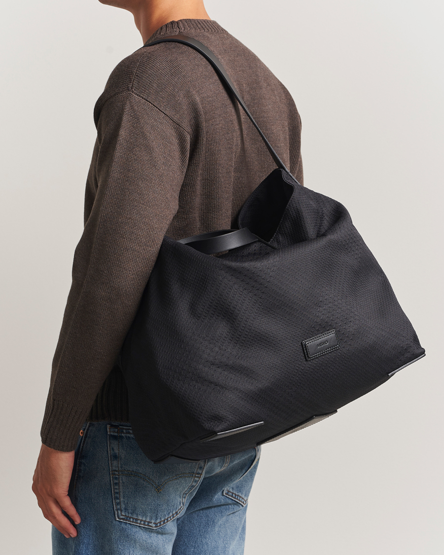 Hombres | Bolsos | Mismo | M/S Companion Tote Bag Haptic Black/Black