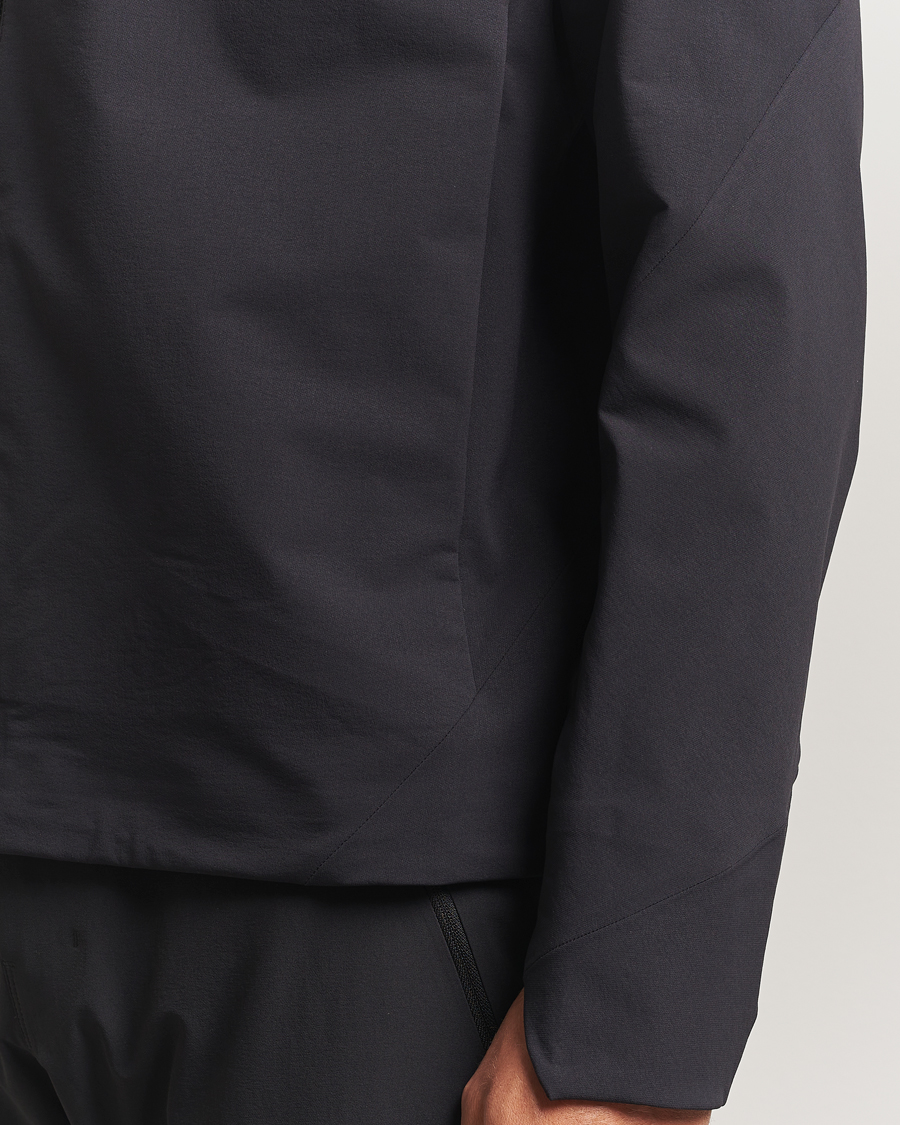 Hombres | Abrigos y chaquetas | Arc'teryx Veilance | Isogon GORE-TEX Hooded Shell Jacket Black