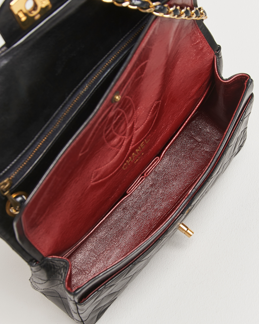 Hombres | Chanel Pre-Owned Classic Double Flap Medium Lambskin Black | Chanel Pre-Owned | Classic Double Flap Medium Lambskin Black