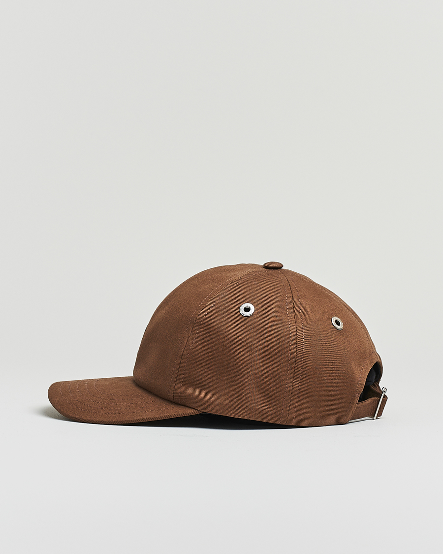 Hombres | AMI Black Heart Logo Cap Noisette | AMI | Black Heart Logo Cap Noisette