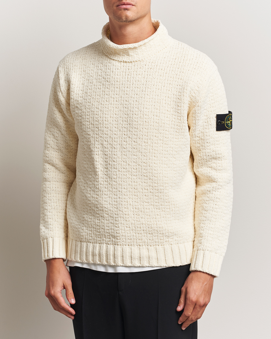 Hombres | Jerséis y prendas de punto | Stone Island | Cotton Chenille Knitted Mock Neck Ivory