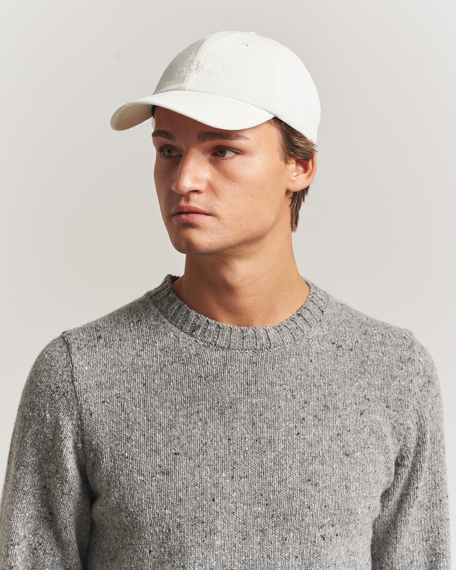 Hombres | Sombreros y gorras | Stone Island | Micro Cord Cotton Cap Ivory