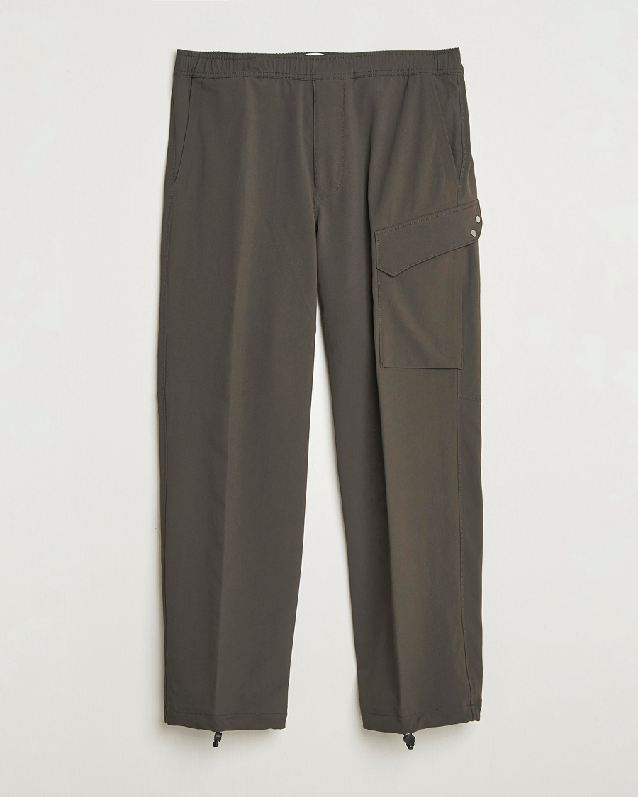 Hombres | Pantalones | Stone Island | Stellina Nylon Stretch Cargo Joggers Lead Grey