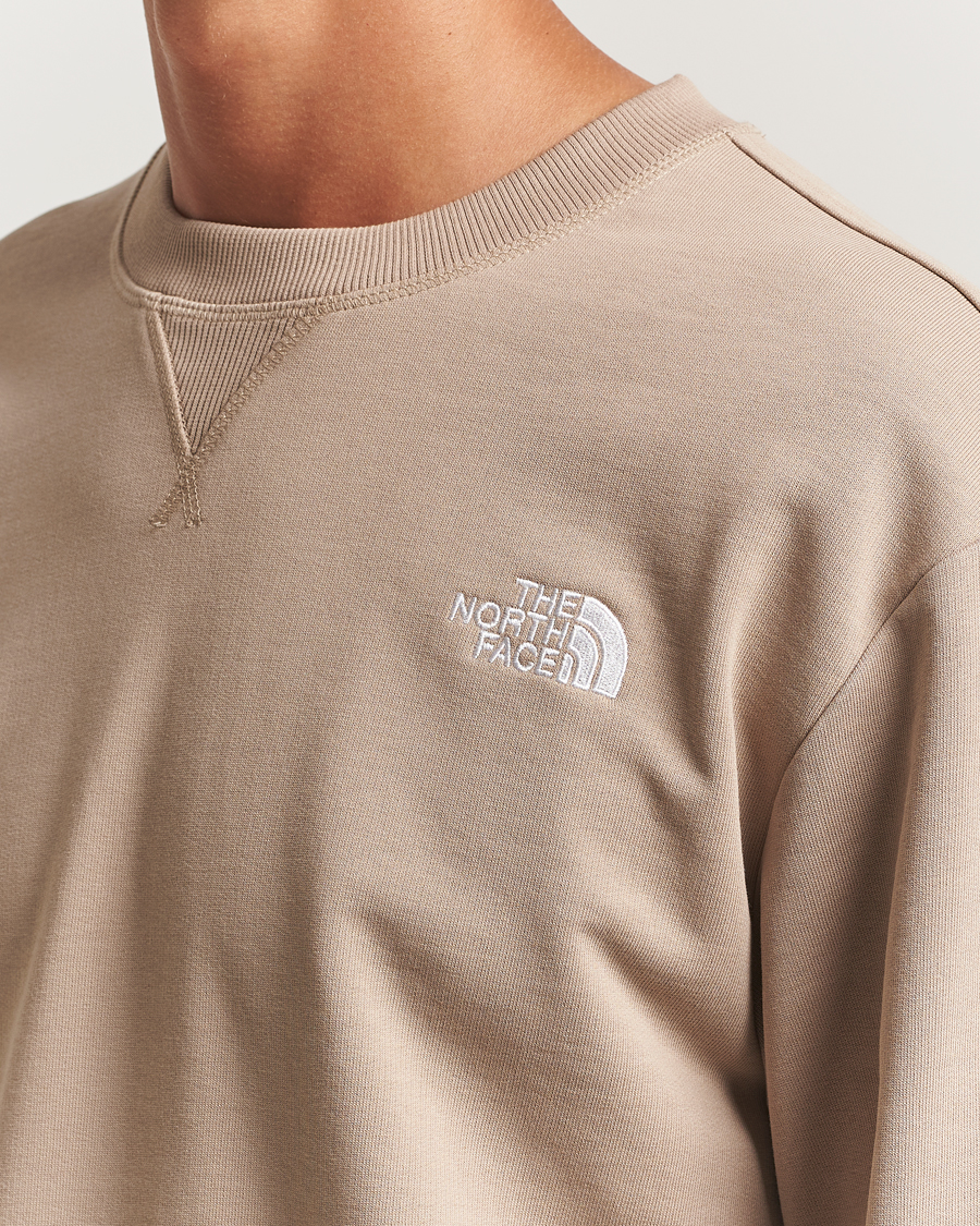 Hombres | Jerséis y prendas de punto | The North Face | Essential Lite Crew Neck Beige