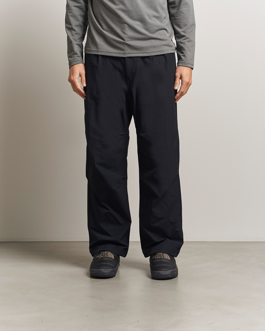 Hombres | The North Face Nuptse Mule Black | The North Face | Nuptse Mule Black