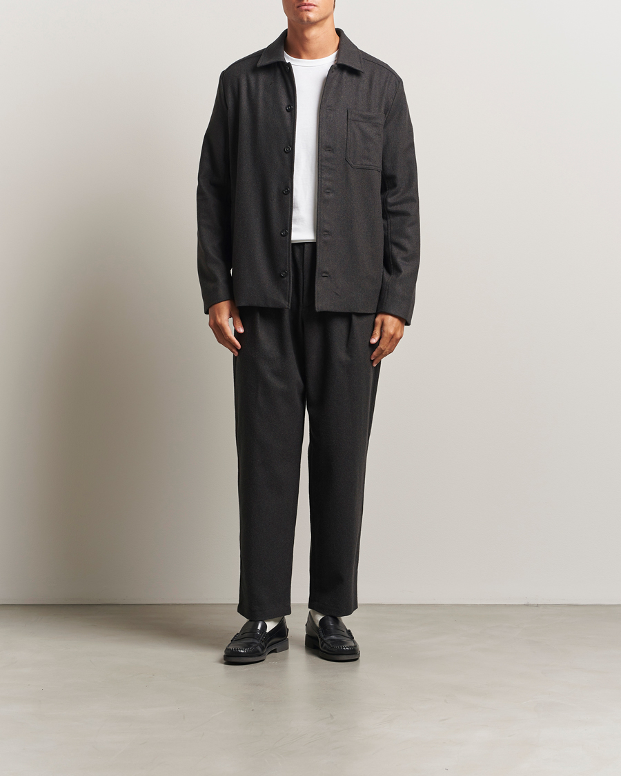 Hombres | Pantalones | A.P.C. | Renato Wool Flannel Trousers Dark Brown