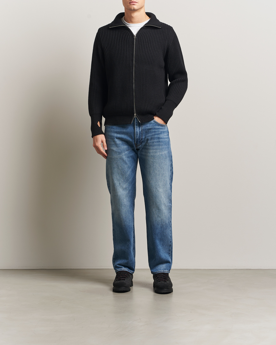 Hombres | Jerséis y prendas de punto | Peregrine | Fisherman Merino Zip Cardigan Black