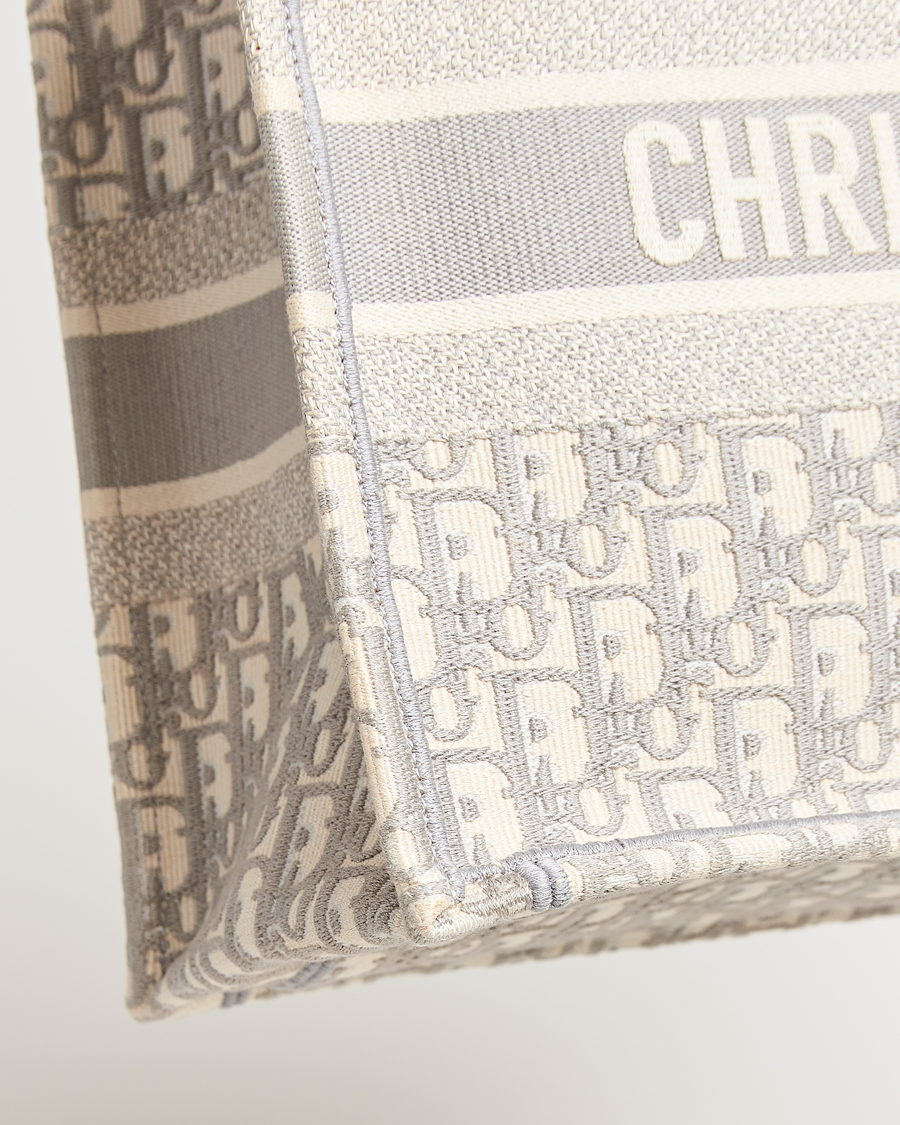 Hombres | Dior Pre-Owned Medium Dior Book Tote Light grey | Dior Pre-Owned | Medium Dior Book Tote Light grey