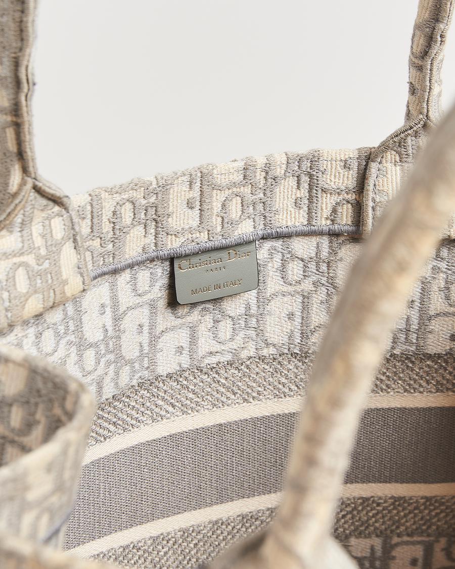 Hombres | Dior Pre-Owned Medium Dior Book Tote Light grey | Dior Pre-Owned | Medium Dior Book Tote Light grey