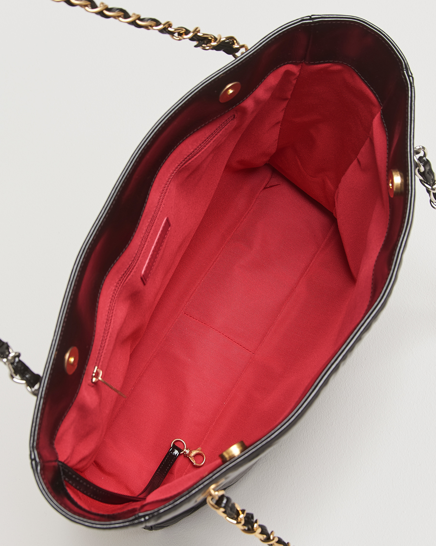 Hombres | Chanel Pre-Owned Chain Tote Bag Black | Chanel Pre-Owned | Chain Tote Bag Black