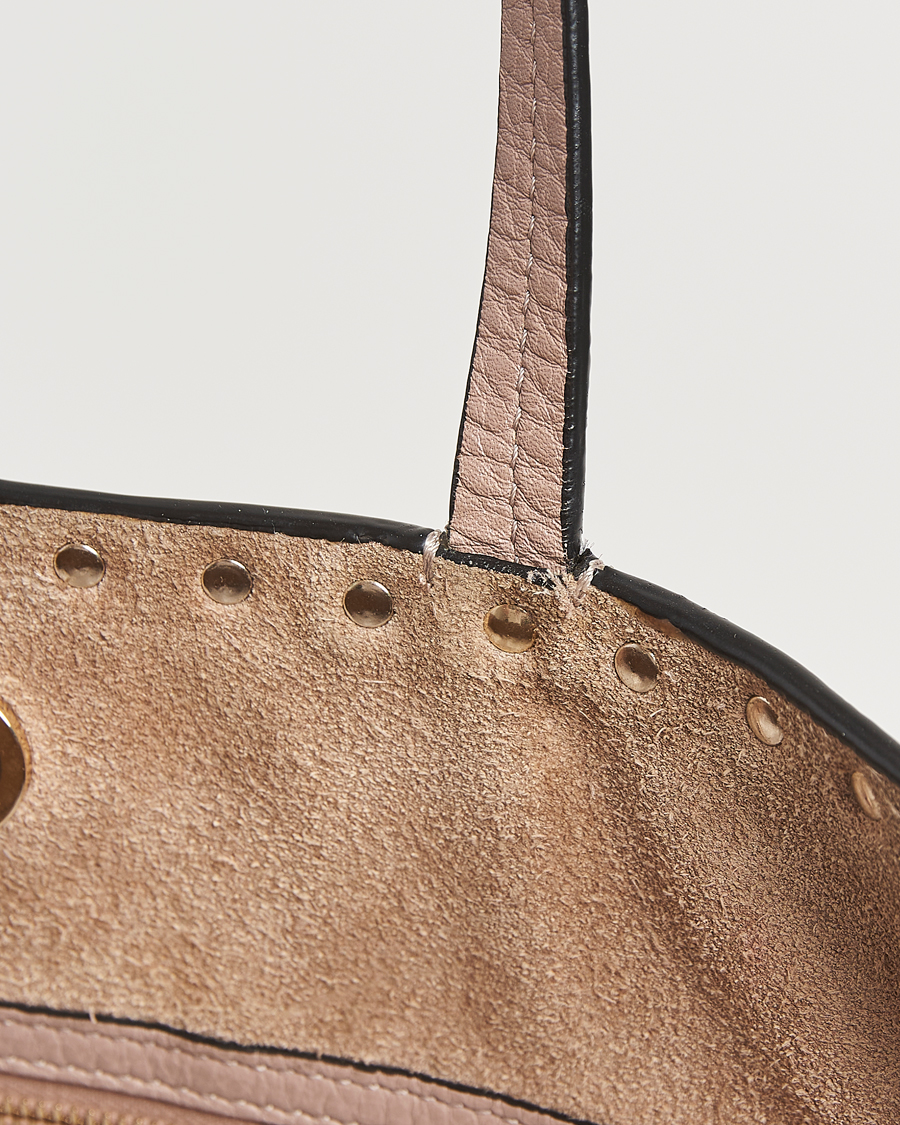 Hombres | Valentino Pre-Owned Medium Rockstud Tote Bag Poudre | Valentino Pre-Owned | Medium Rockstud Tote Bag Poudre