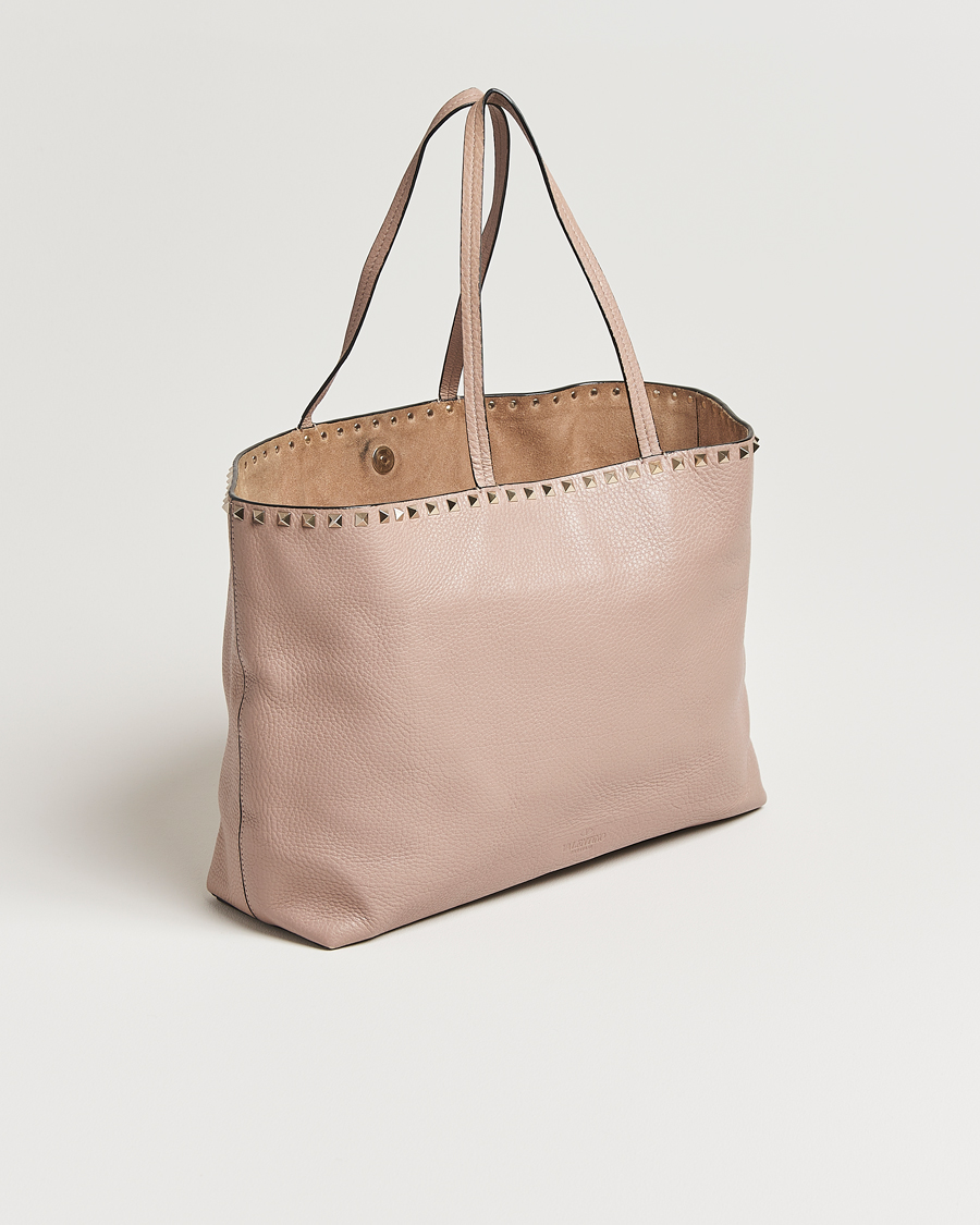 Hombres | Valentino Pre-Owned Medium Rockstud Tote Bag Poudre | Valentino Pre-Owned | Medium Rockstud Tote Bag Poudre