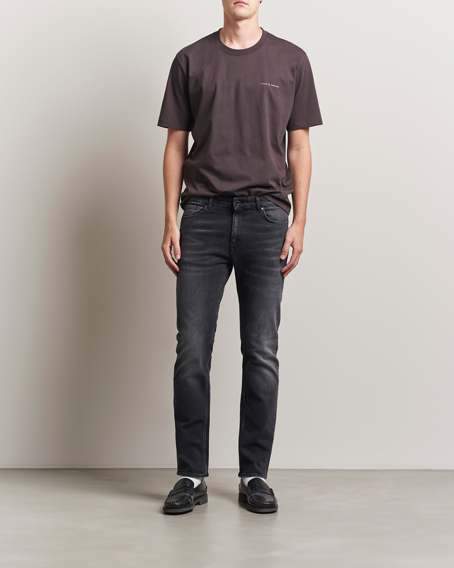 Hombres | Pantalones | Tiger of Sweden | Des Jeans Washed Black