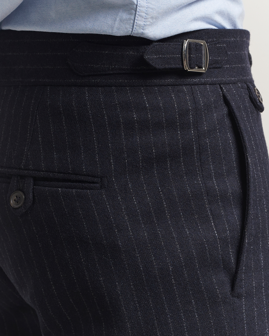 Hombres | Pantalones | Tiger of Sweden | Tense Wool Pleated Pinstriped Trousers Blue Function