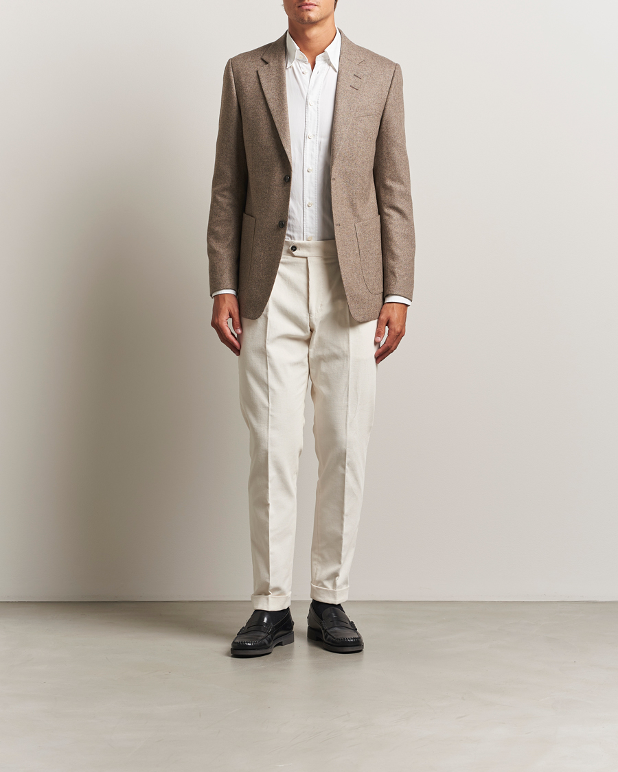 Hombres | Pantalones | Tiger of Sweden | Tenuta Pleated Corduroy Trousers Light Ivory