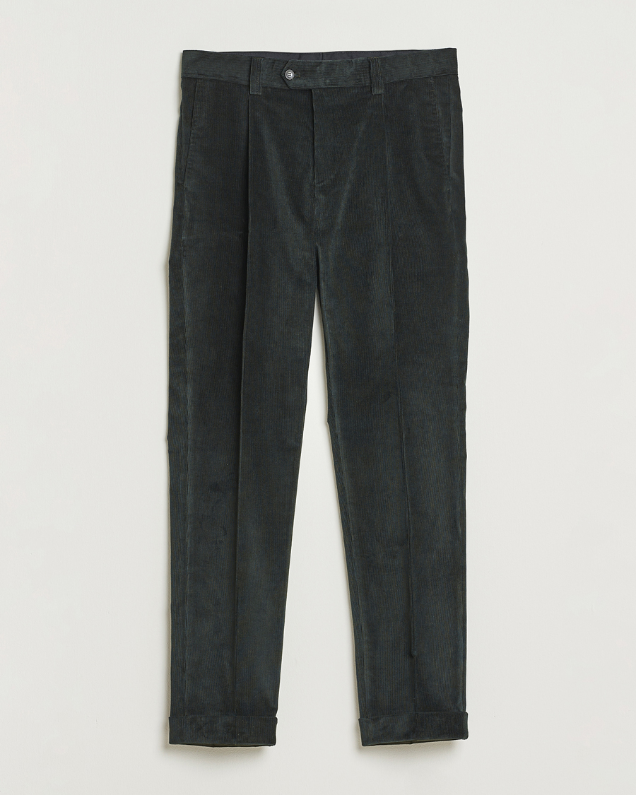 Hombres | Pantalones | Tiger of Sweden | Tenuta Pleated Corduroy Trousers Midnight Green