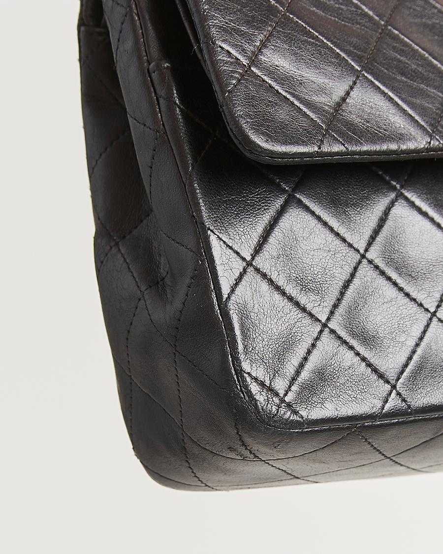 Hombres | Chanel Pre-Owned Classic Double Flap Medium Lambskin Black | Chanel Pre-Owned | Classic Double Flap Medium Lambskin Black