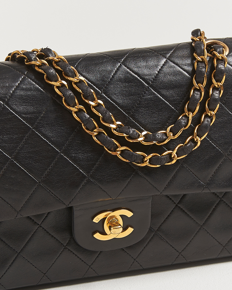 Hombres | Chanel Pre-Owned Classic Double Flap Medium Lambskin Black | Chanel Pre-Owned | Classic Double Flap Medium Lambskin Black