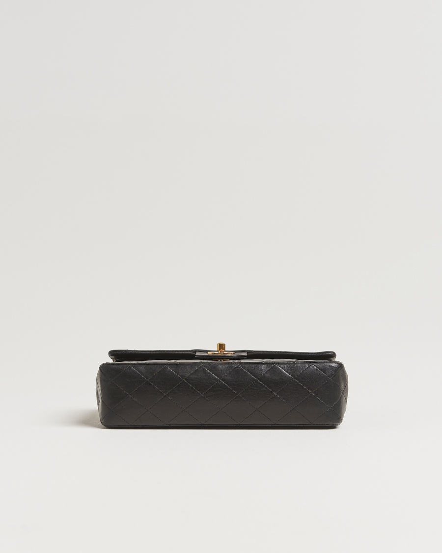 Hombres | Chanel Pre-Owned Classic Double Flap Medium Lambskin Black | Chanel Pre-Owned | Classic Double Flap Medium Lambskin Black