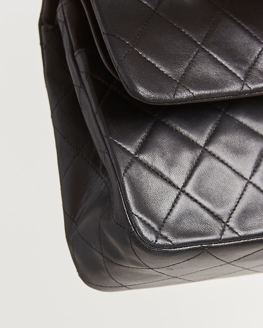 Hombres | Chanel Pre-Owned Classic Double Flap Medium Lambskin Black | Chanel Pre-Owned | Classic Double Flap Medium Lambskin Black